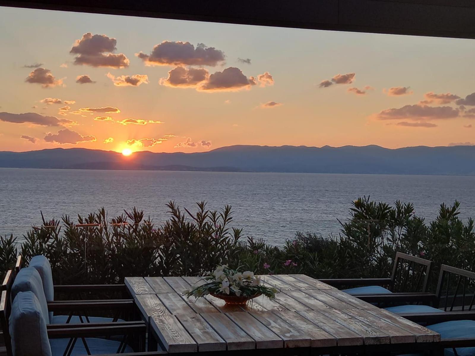 Mavi Panorama Villa Çeşme Εξωτερικό φωτογραφία